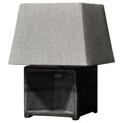 Petite lampe de table carrée en céramique