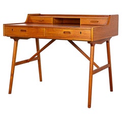 Vintage Teak Model 64 Desk by Arne Wahl Iversen
