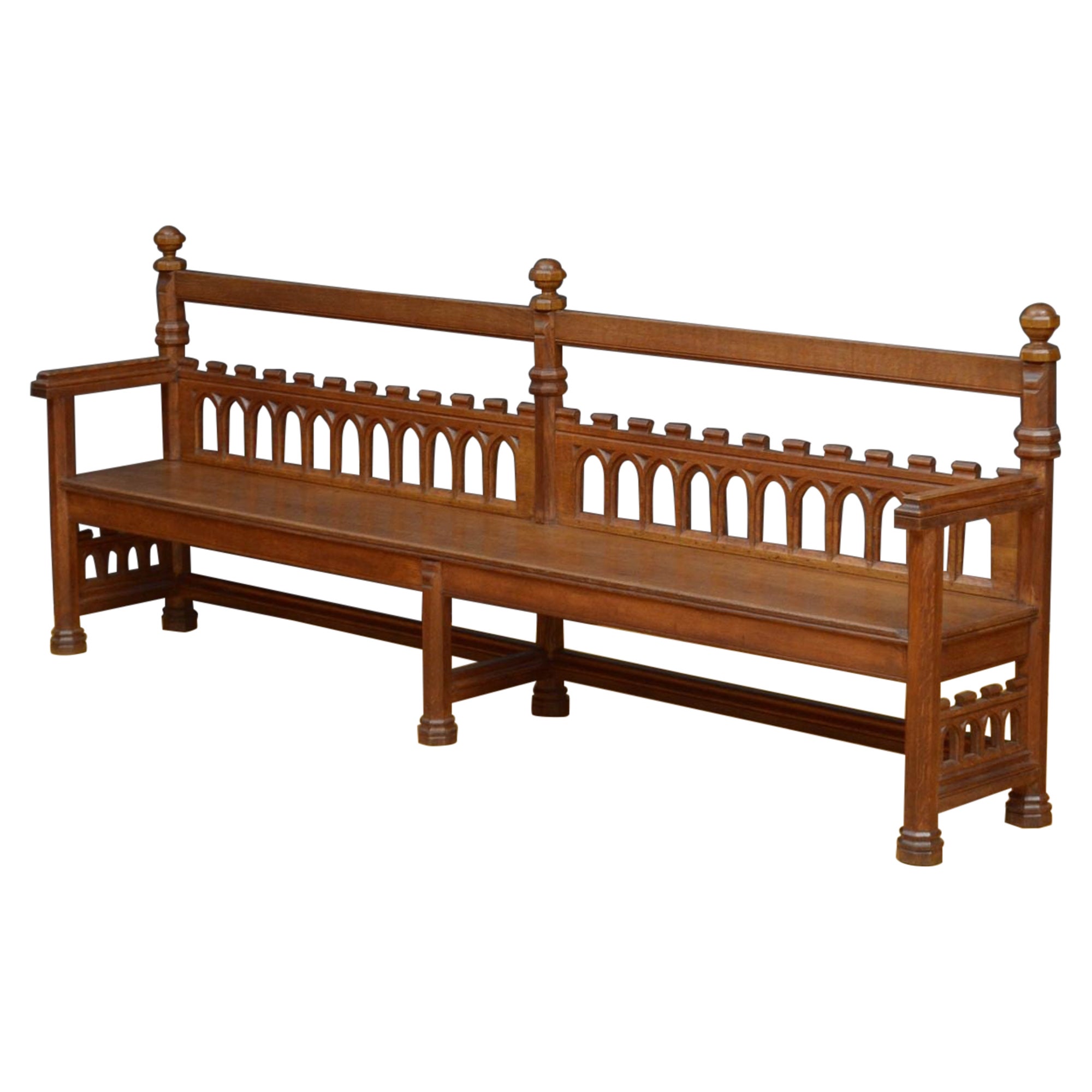 Long and Stylish Victorian Gothic Revival Hall Bench in Oak / Church Pew For Sale
