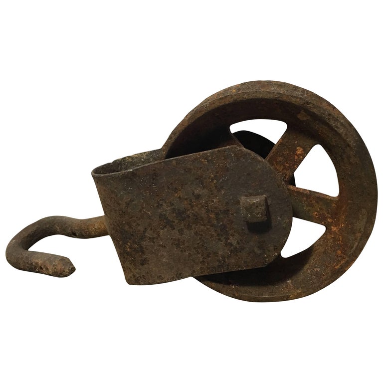 Antique American Metal Pulley For Sale at 1stDibs