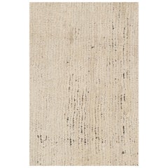 Tapis & Kilim's Contemporary Textural Runner in Beige and Off-White Tones (Tapis de course texturé contemporain dans les tons beige et blanc cassé)