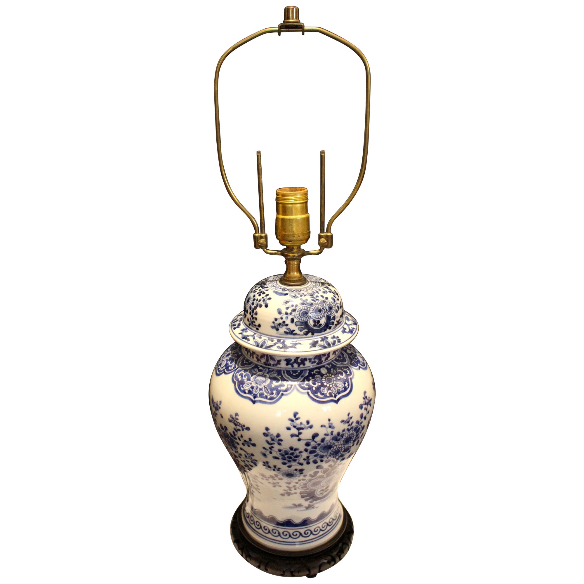 Late 19th Century Covered Ginger Jar Lamp, Chinese