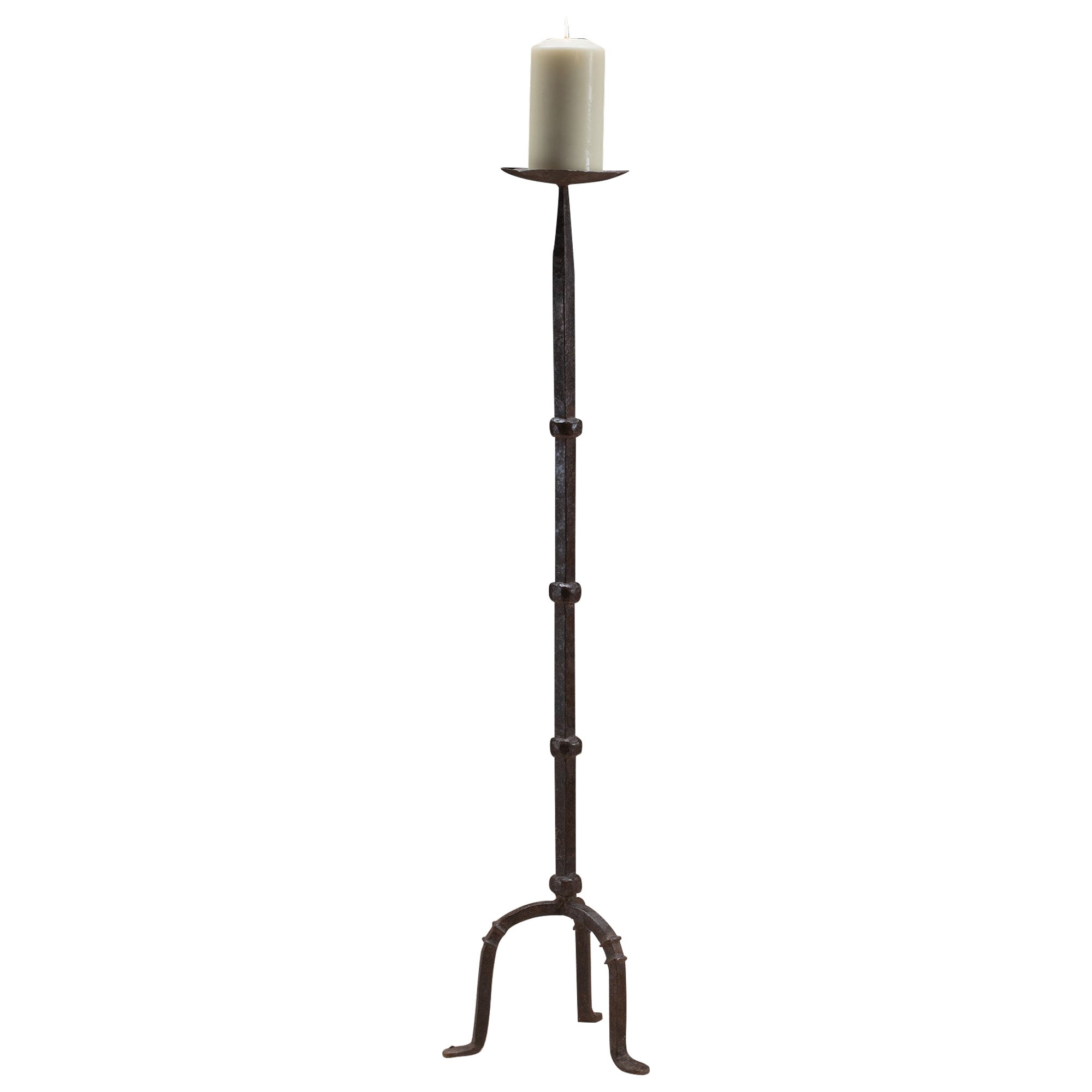 Torchere Iron Candle Gothic Tripod High 122cm., 4ft