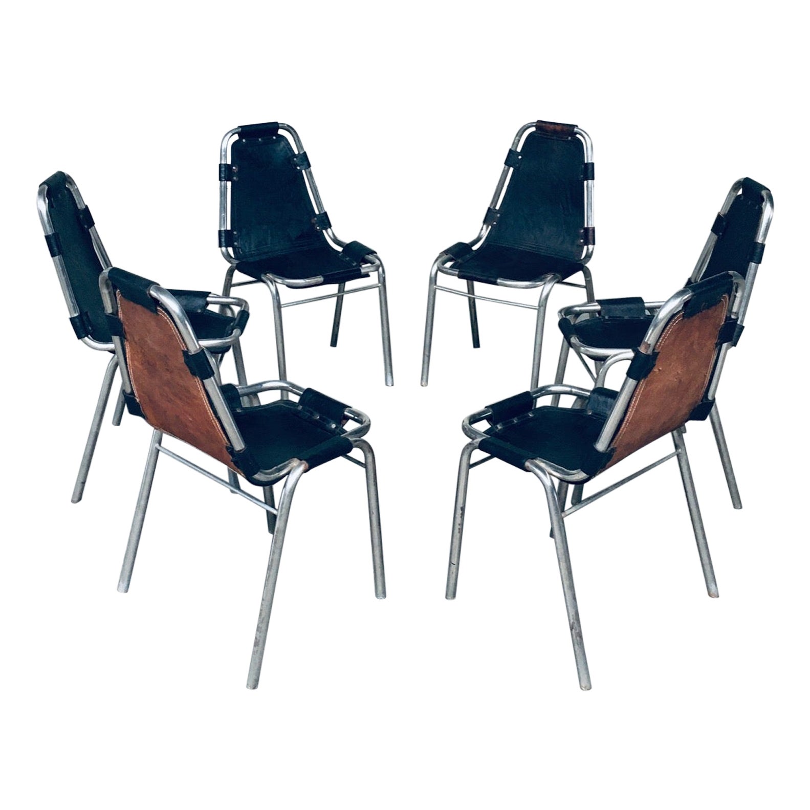 Chaises de salle à manger design industriel en cuir et acier modèle « Les Arcs », années 1980 en vente