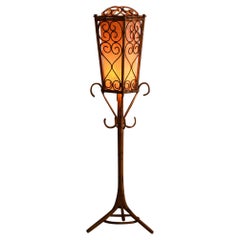 Mid Century Stehlampe aus Binsen mit geometrischen Mustern und großem Lampenschirm