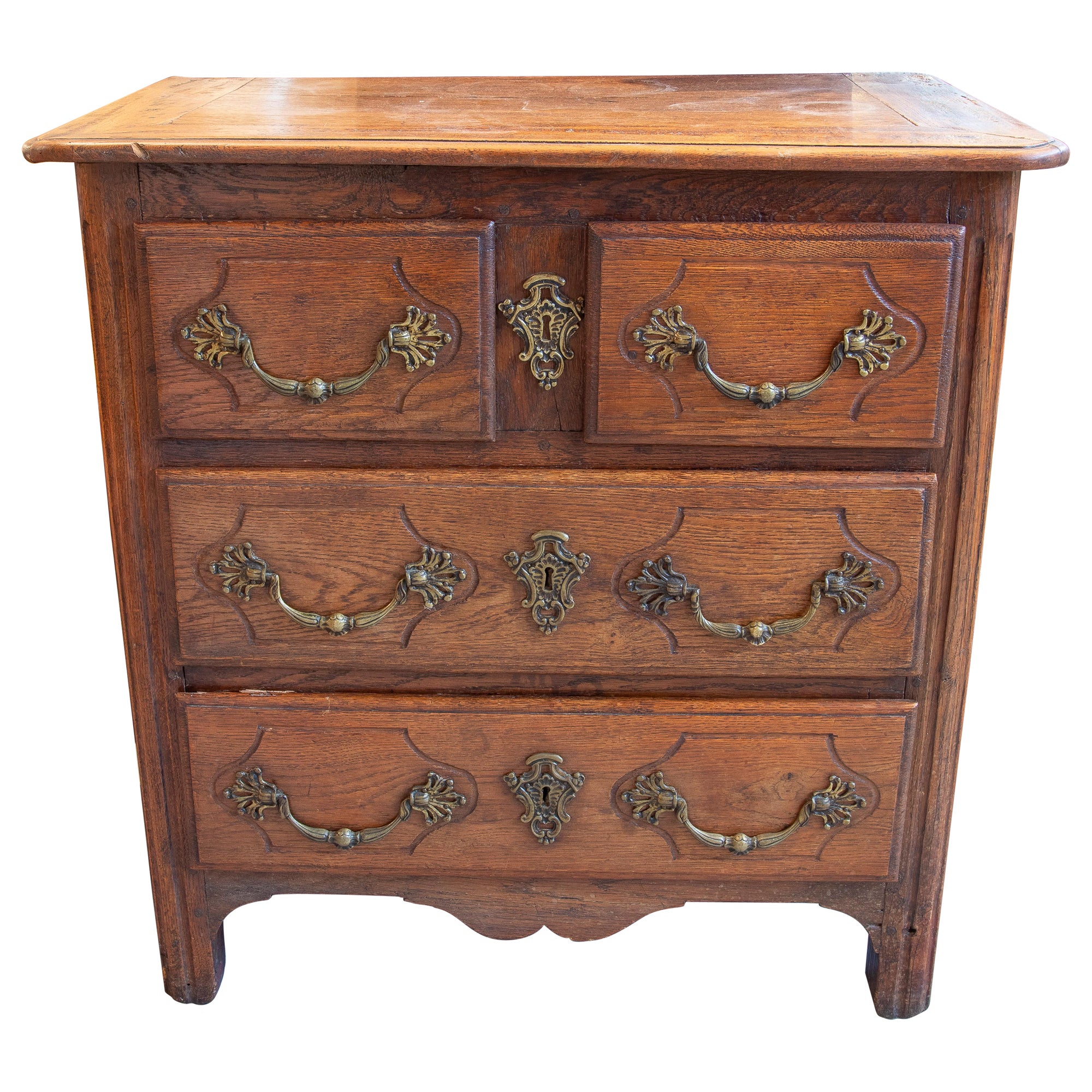 19th Century English Wooden Chest of Drawers with Three Drawers and Iron Fitting For Sale