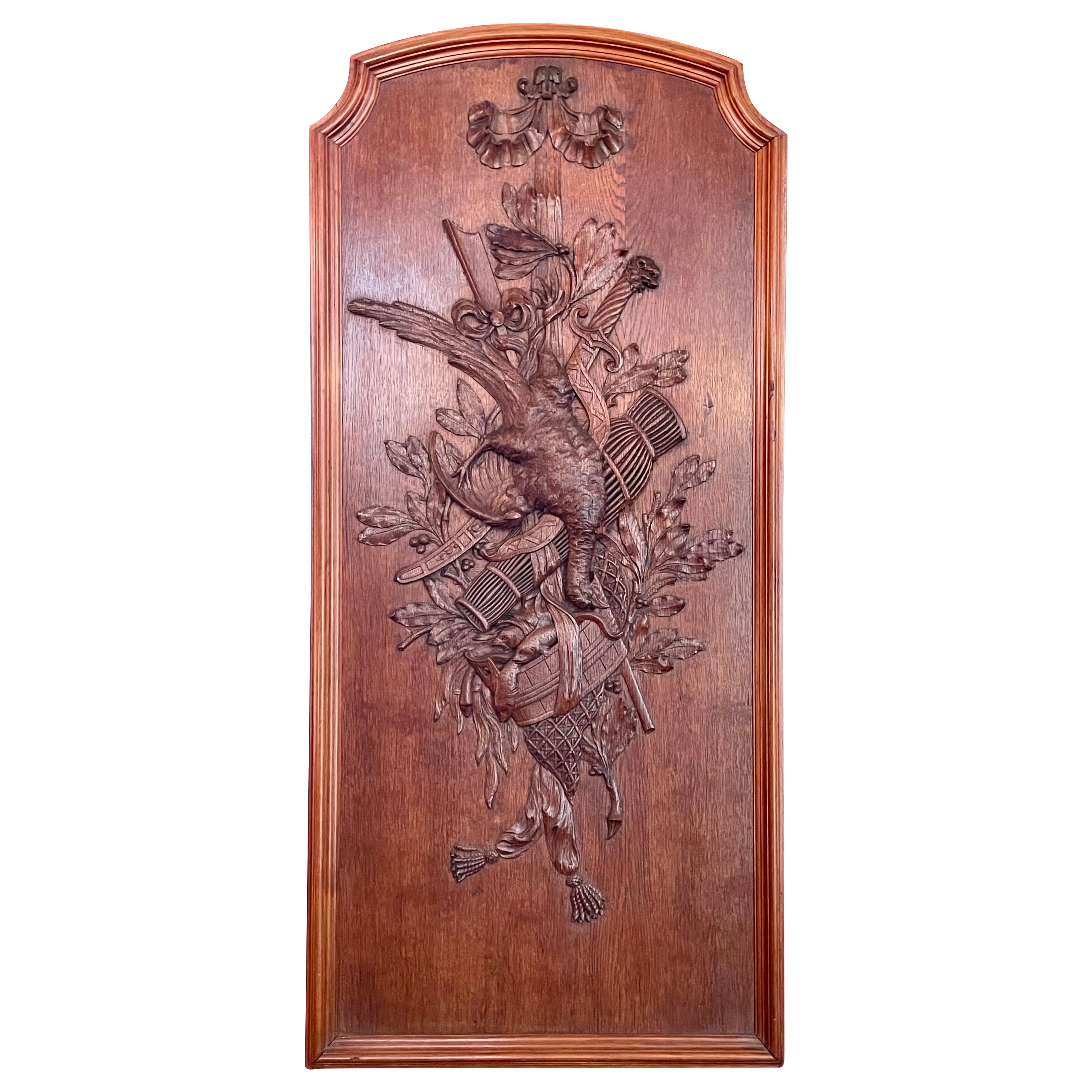 Antiguo panel francés de nogal tallado "Nature Morte", Circa 1870-1880. en venta