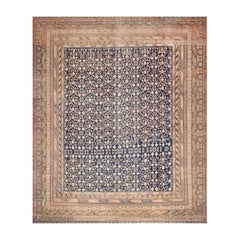 Großer antiker Ostturkestanischer Khotan-Teppich in Granatapfelvasen-Design 16' x 8'8"