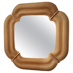 Espejo de pared tipo consola de Murano en cristal crema claro y latón de mediados de siglo, 2000