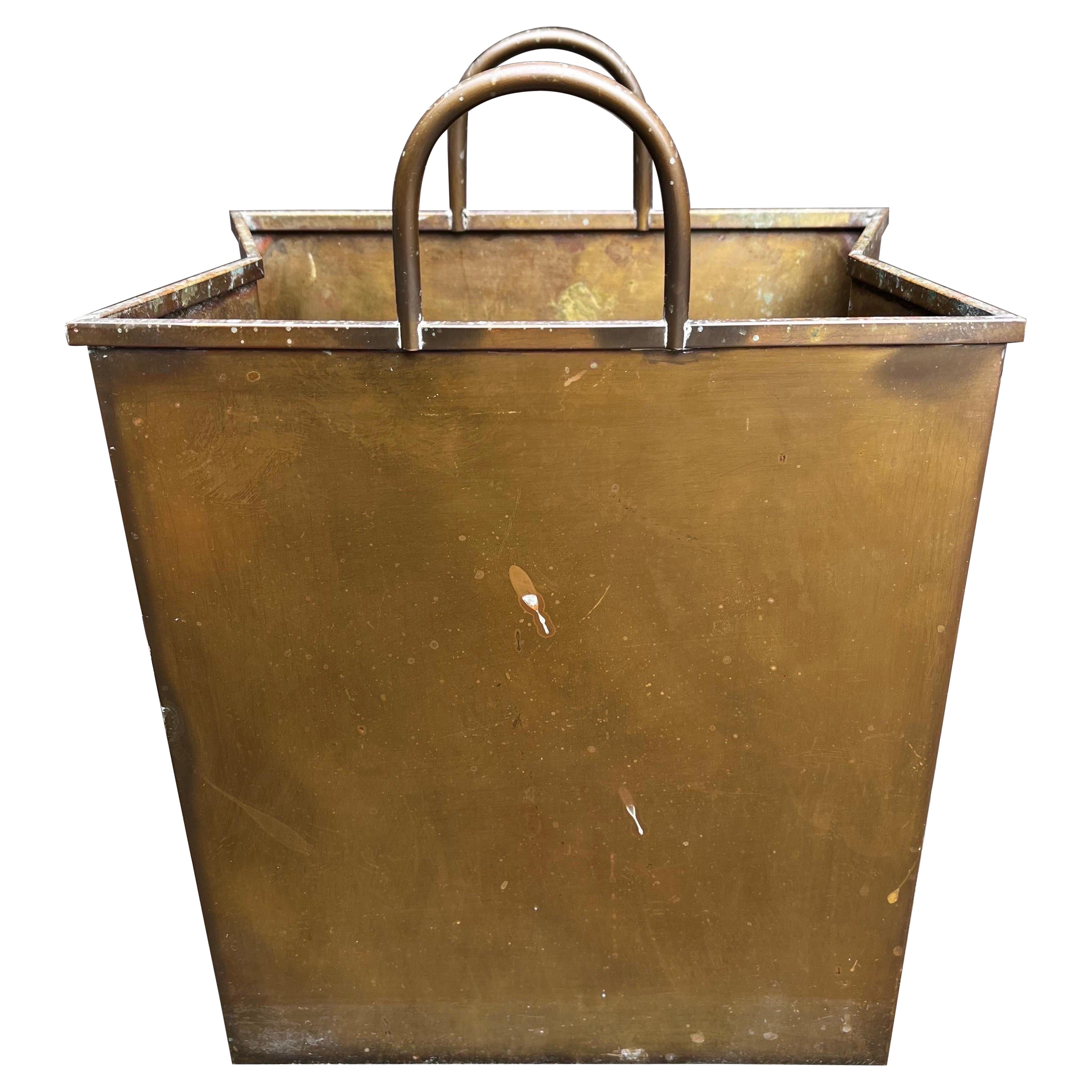 Brass "Shopping Bag" Magazine Holder / Trash Can, Italy, c. 1960 For Sale