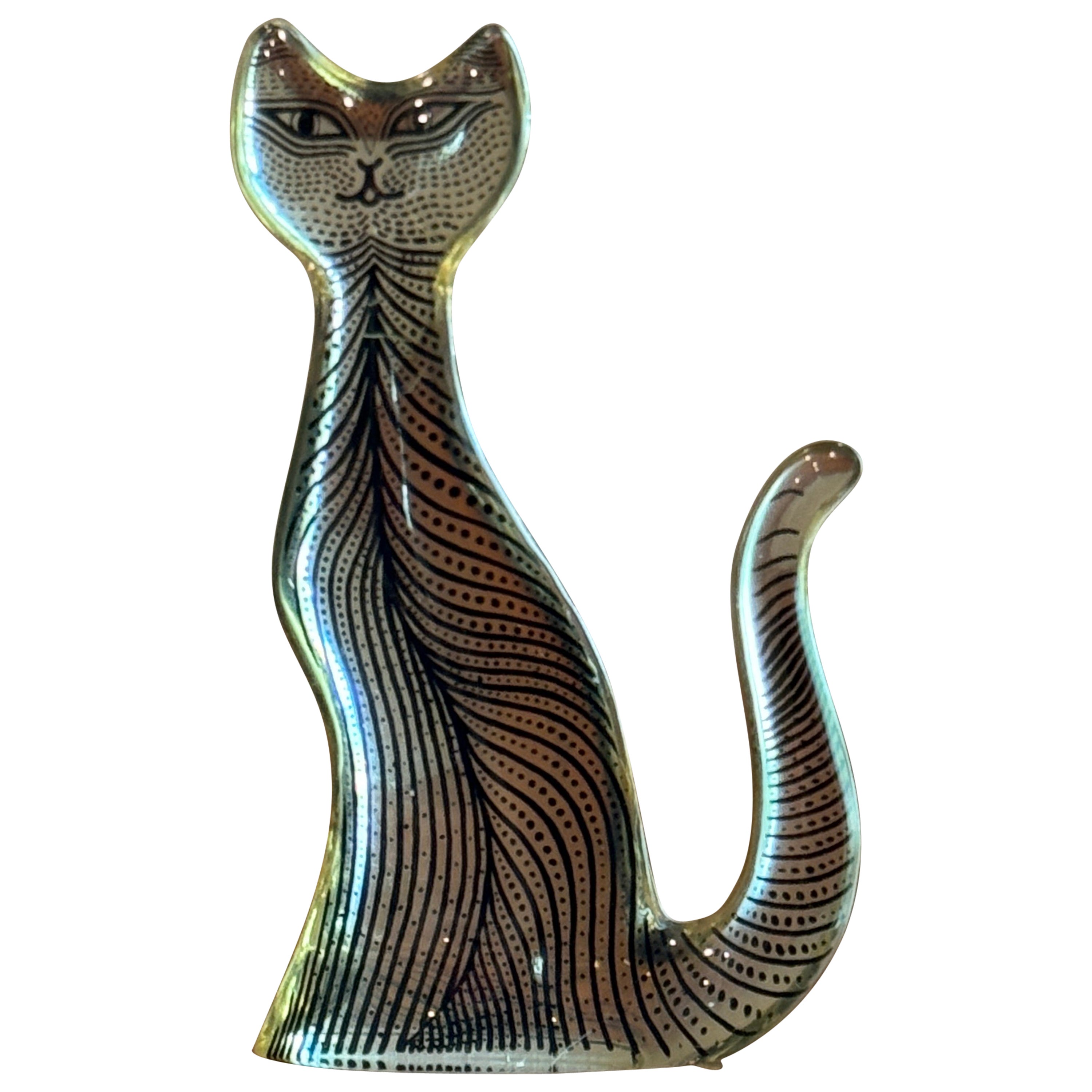 Abraham Palatnik transparent lucite sculpture of a cat 4” H For Sale