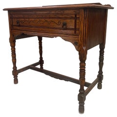 Retro Early American Style Side Console Table.