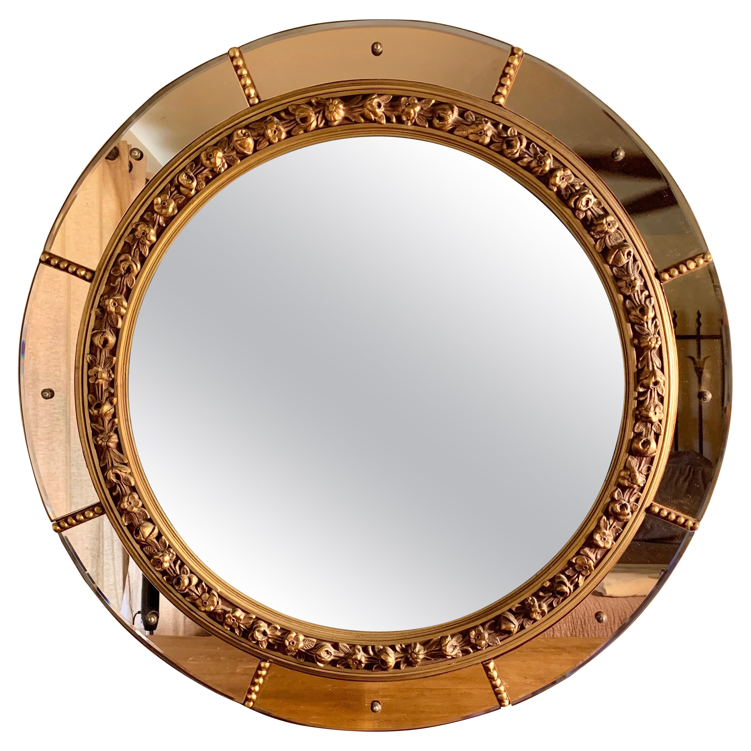Early 20th Century Art Deco Round Rose Gold Wall Mirror For Sale