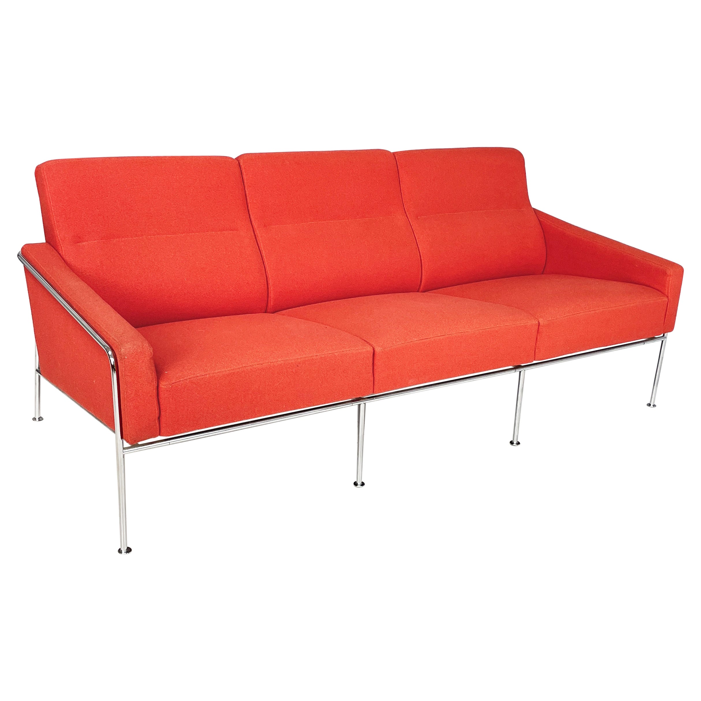 Denmark Three-seater sofa 3303 Airport by Arne Jacobsen for Fritz Hansen, 1993