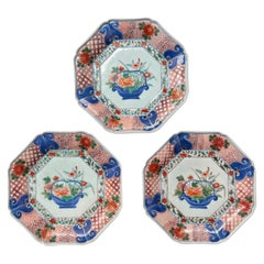 Vintage A set of 3 Kenjo-Imari porcelain
 Dishes, Japan Edo Period, 18th century.