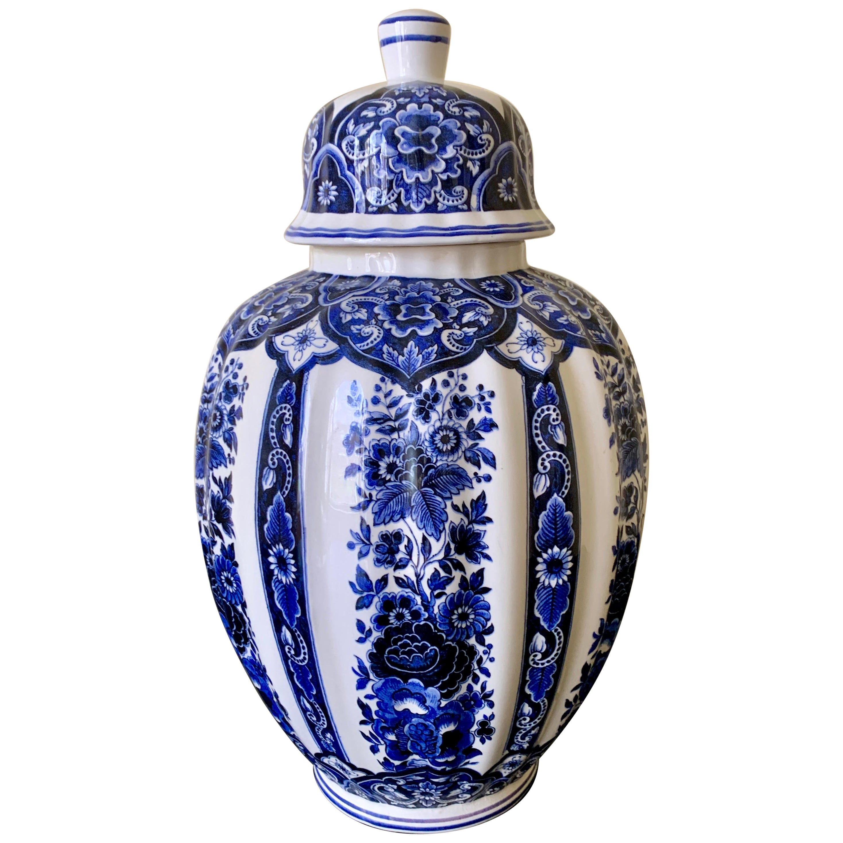 Italian Blue and White Porcelain Ginger Jar  For Sale