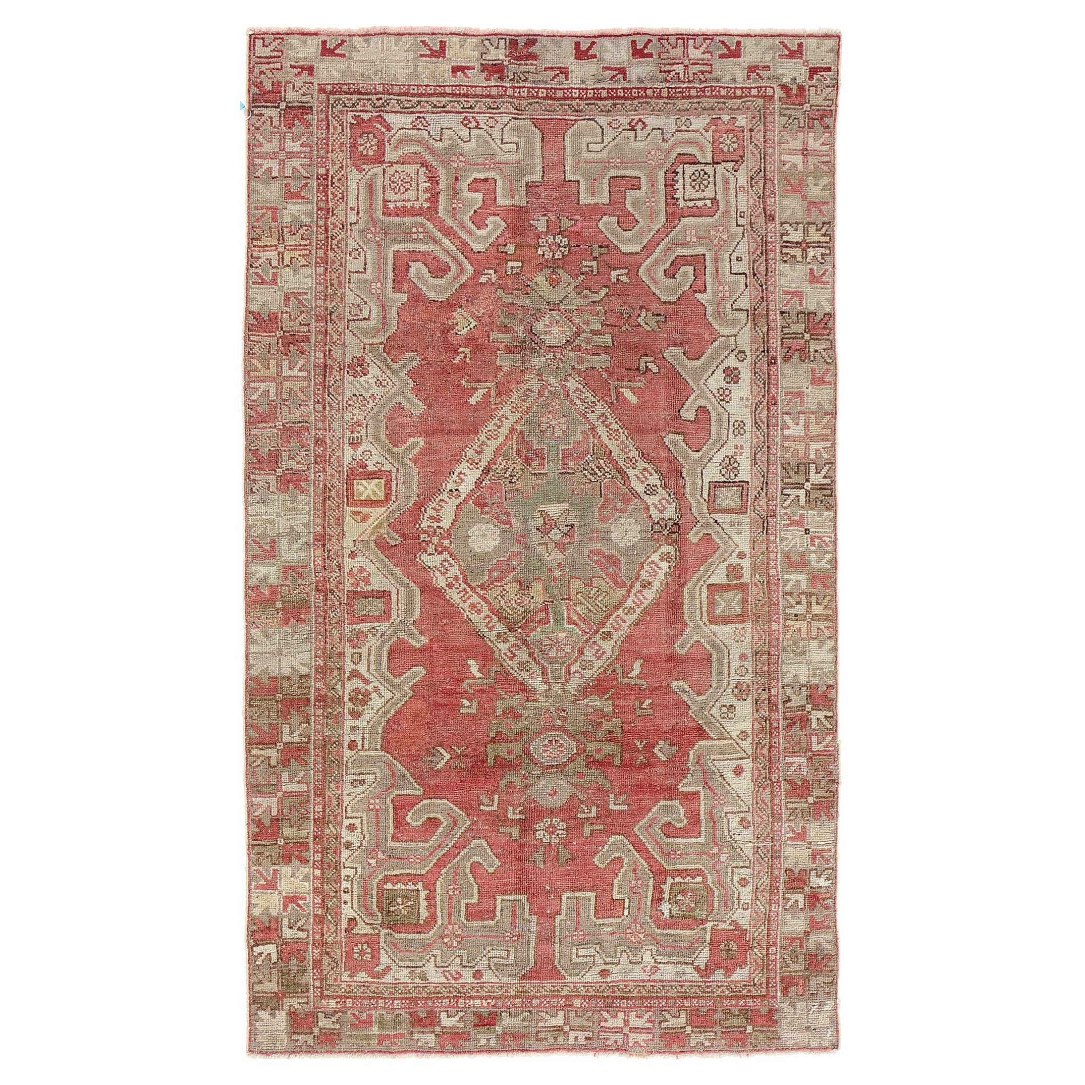 Türkischer Anatolischer Vintage-Teppich im Angebot