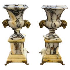 Paire de vases Montalto Breccia du 19ème siècle de style néo-empire  1800