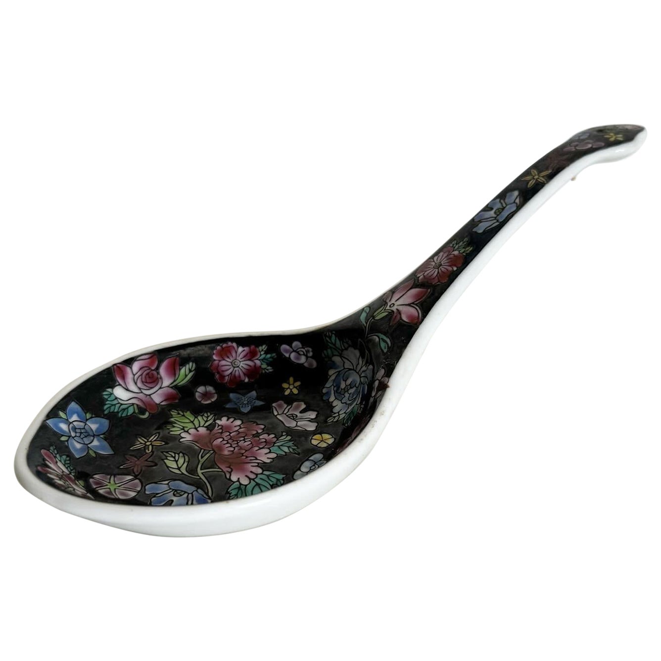 Chinese Hand Painted Porcelain Spoon For Sale