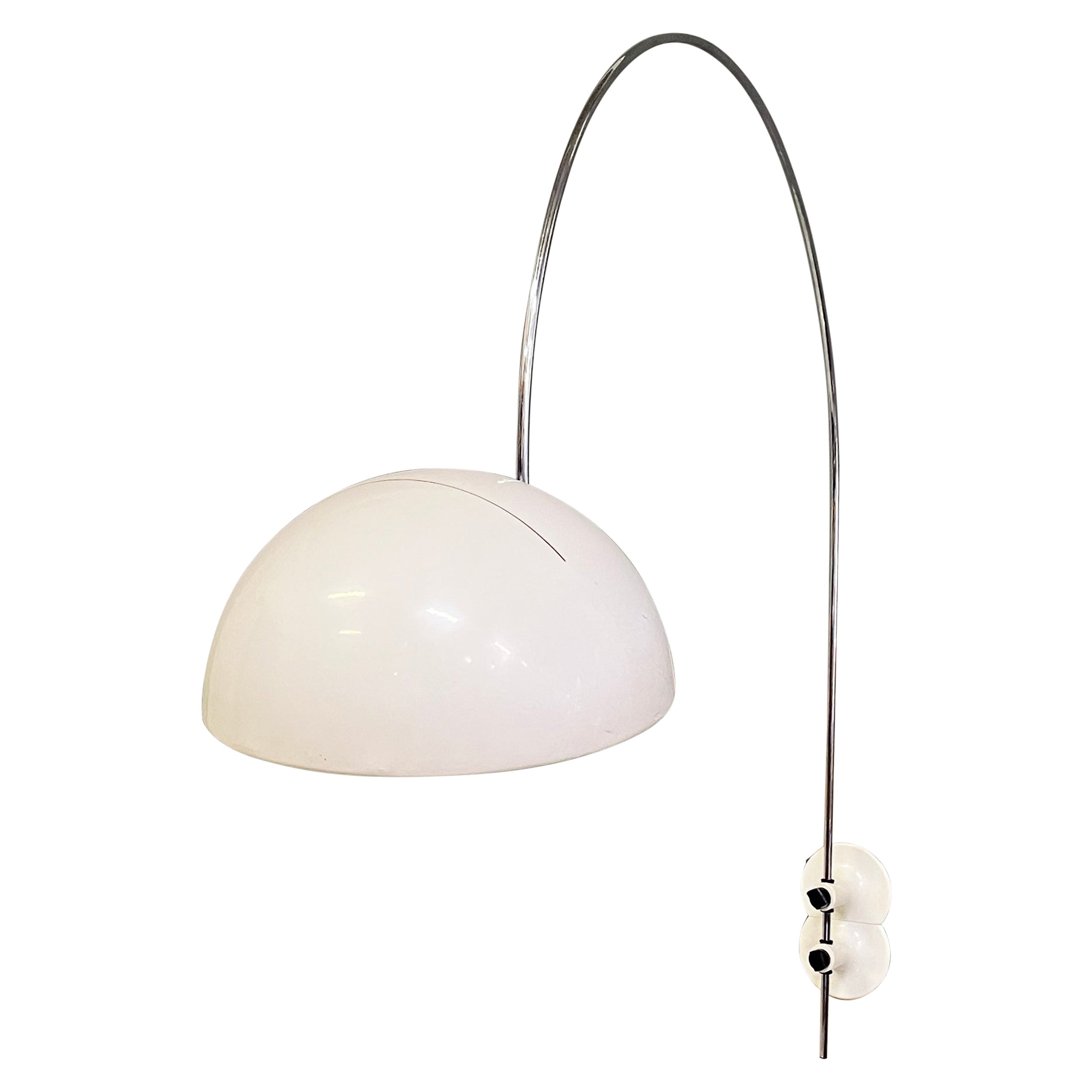 Italian modern Adjustable wall lamp Coupé 1159 by Joe Colombo for O-Luce, 1970s