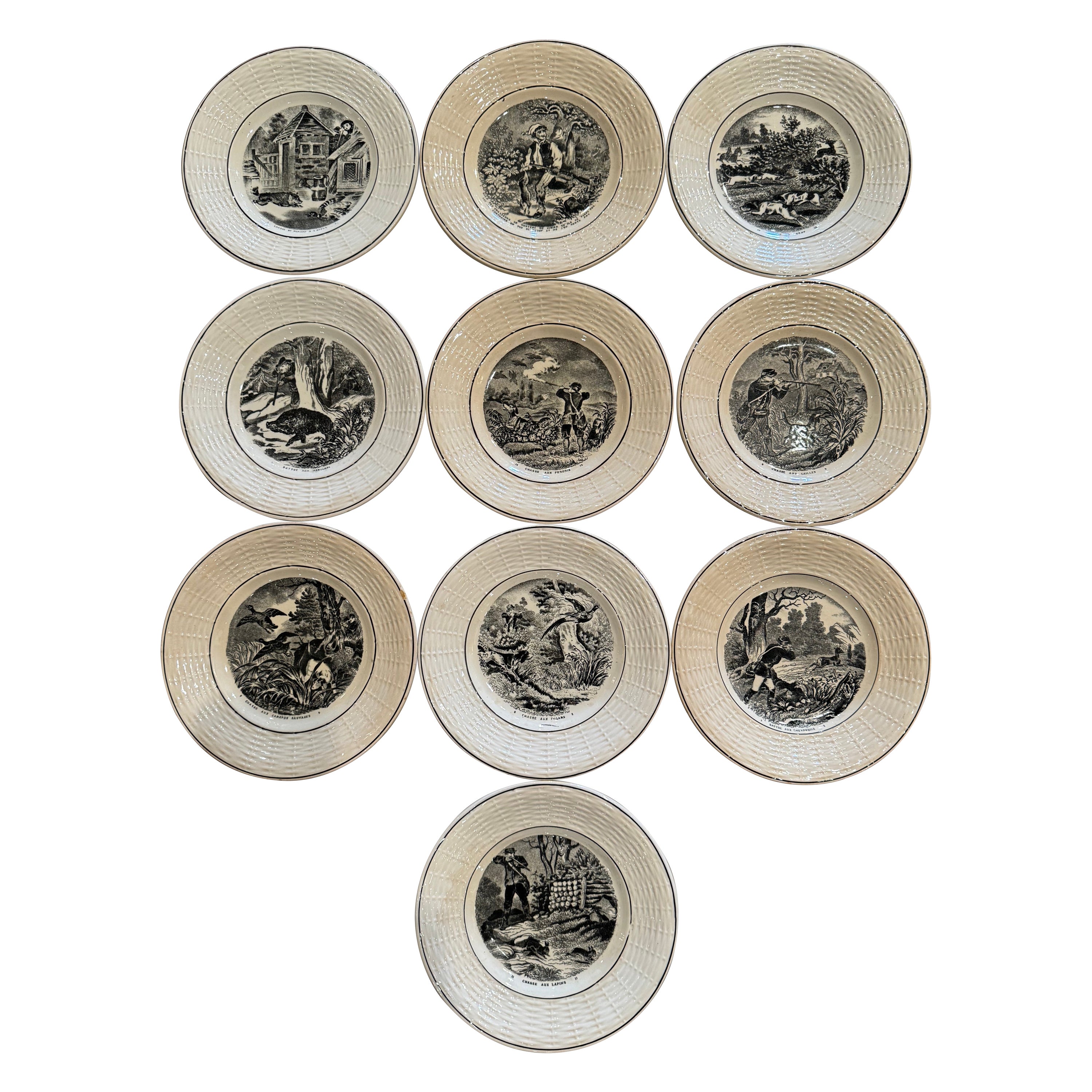 19th Century French Napoleon III Black and White Hunt Scenes Plates, Set of 10 For Sale