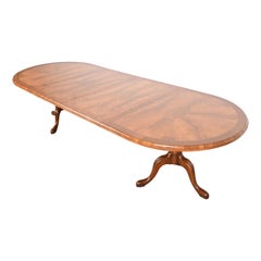 Table de salle à manger géorgienne anglaise à double piédestal par Restall Brown & Clennell