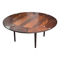 Table lotus de Dyrlund, table de salle à manger ronde à rabat extensible en bois de rose danois
