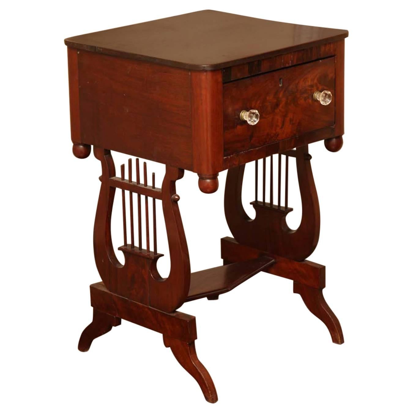 New York Classical Mahogany Lyre-Support Table