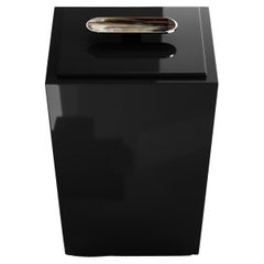Bicco Waste Papierkorb aus schwarz lackiertem Holz und Corno Italiano, Mod. 2426