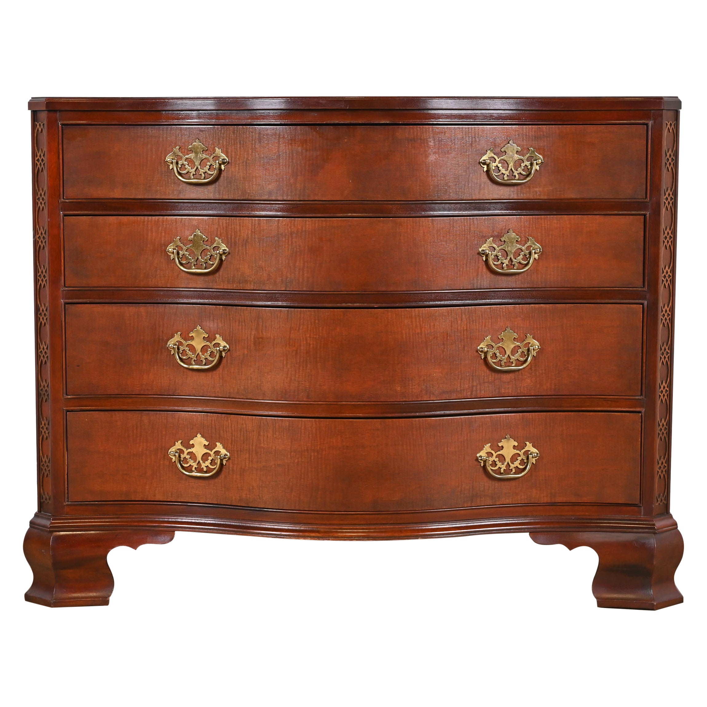 Baker Furniture Historic Charleston Chippendale Mahogany Serpentine Dresser For Sale