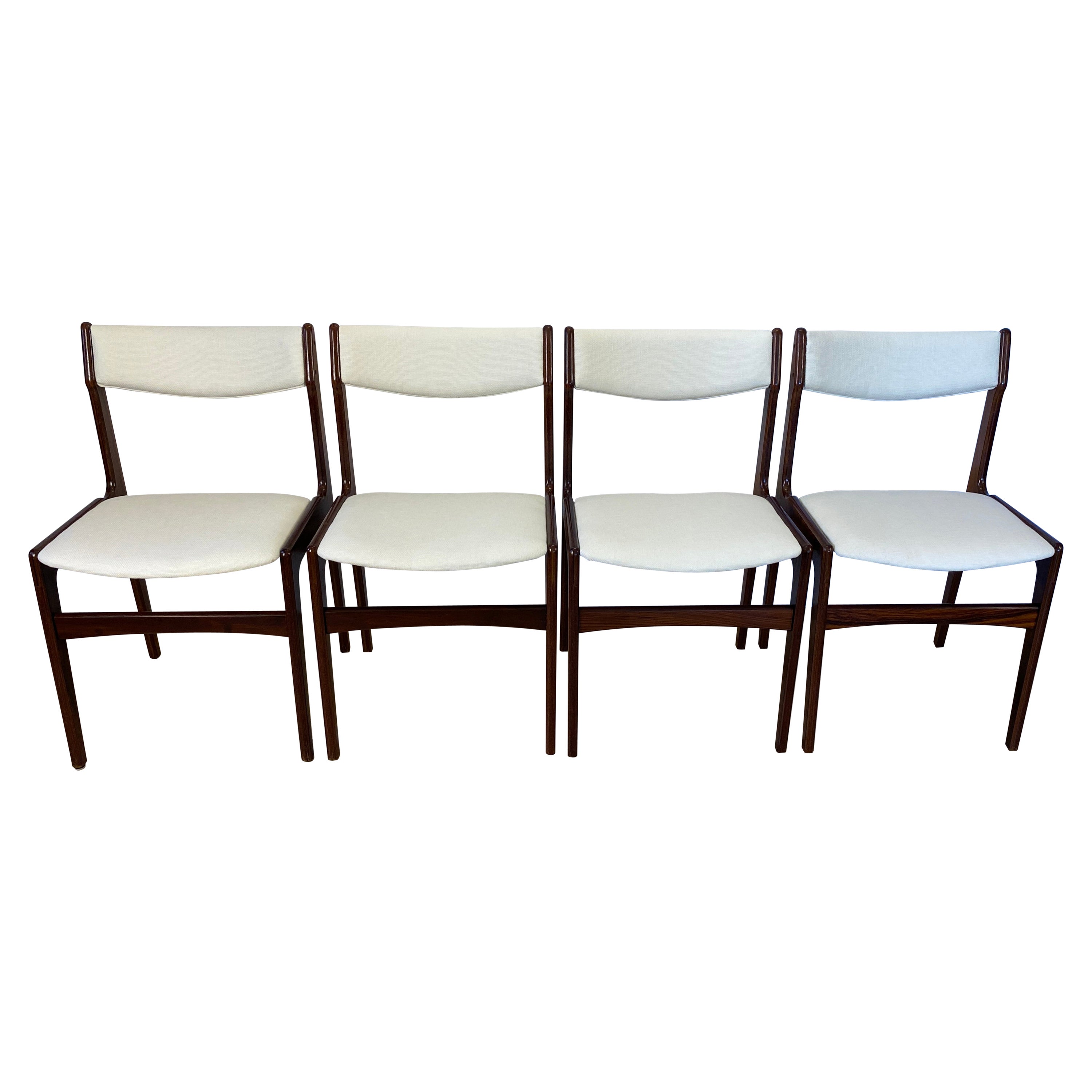 Ensemble de 4 chaises de salle à manger danoises mi-siècle moderne  en vente