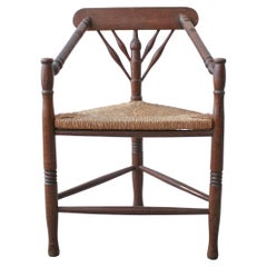 Silla antigua de Turner de roble holandés y junco