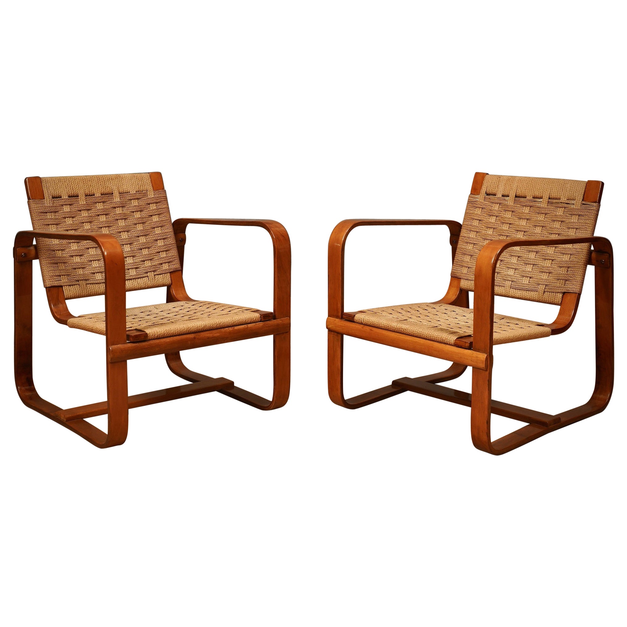 Giuseppe Pagano Pogatschnig e Gino Maggioni Italian Club Chair Armchairs, 1940