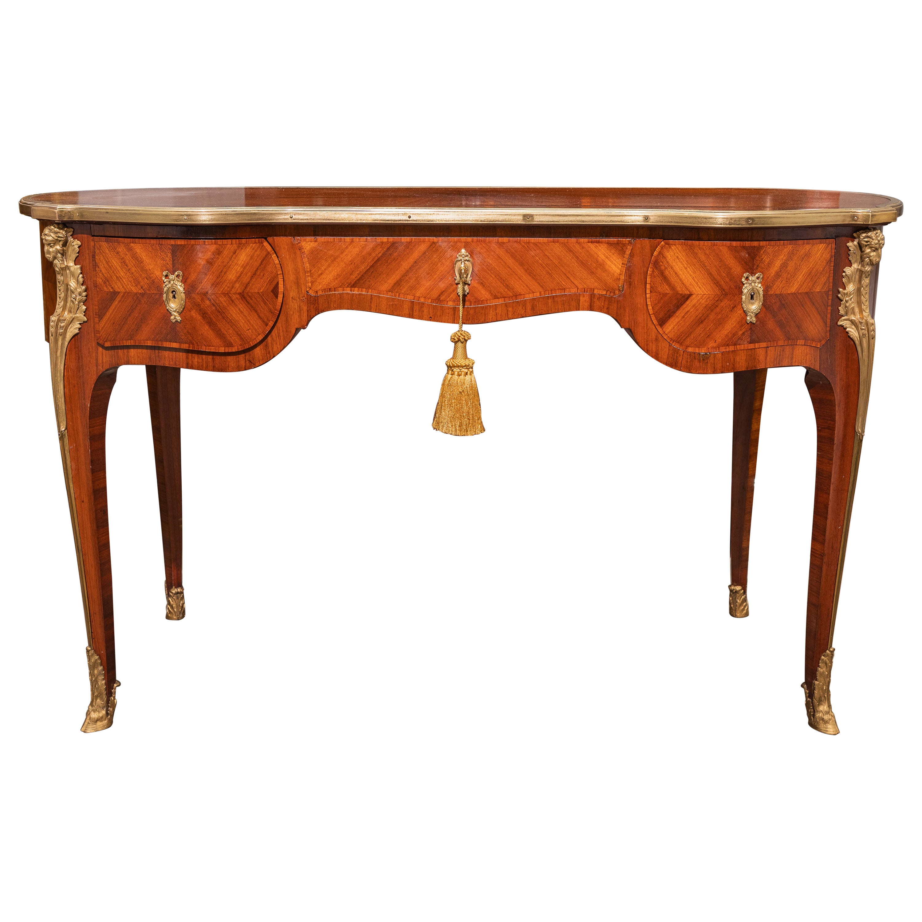 Feiner französischer Louis-XVI-Schreibtisch aus dem 19. Jahrhundert, signiert von Maison Krieger im Angebot