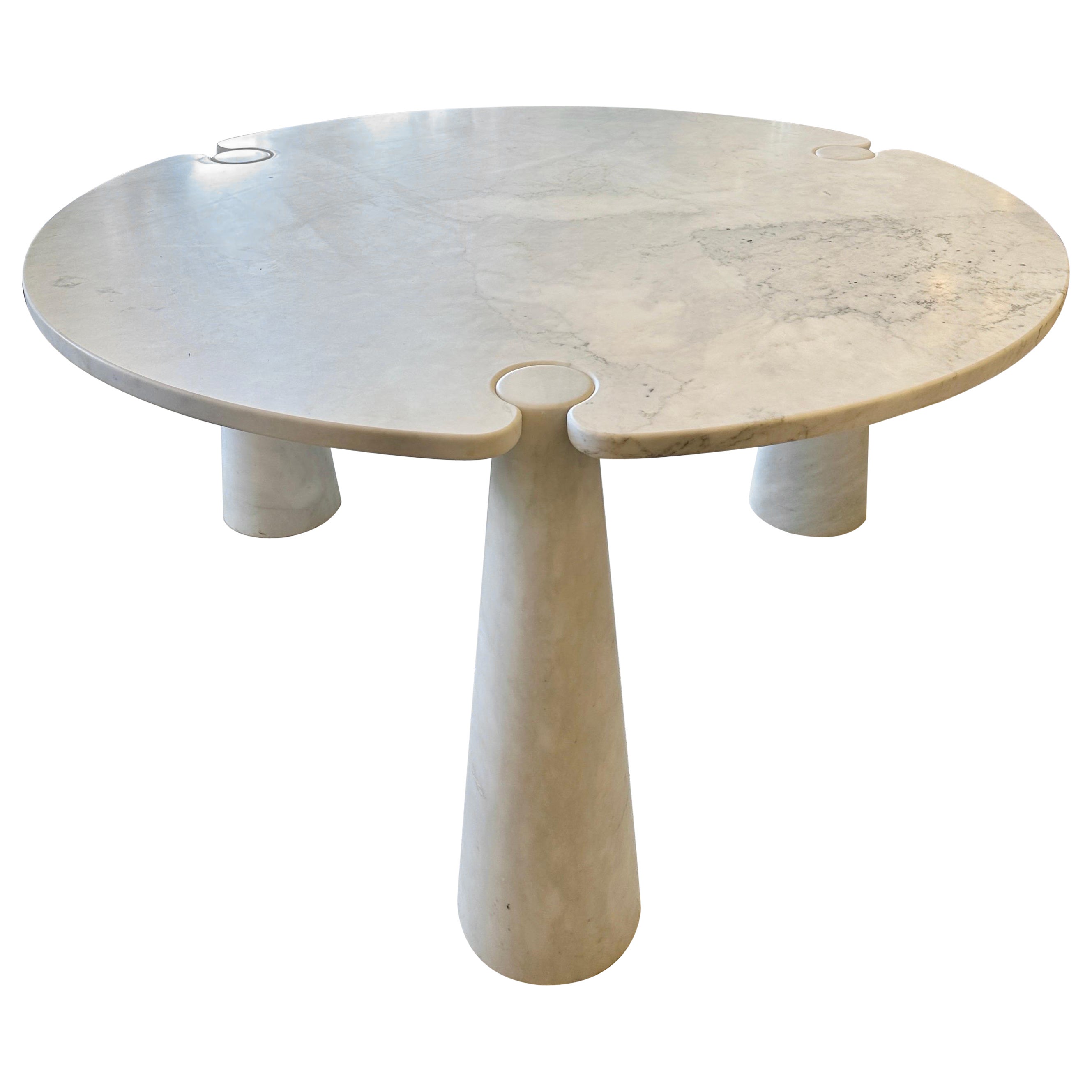 Table de salle à manger ronde en marbre Angelo Mangiarotti " Eros ", Italie, années 1970