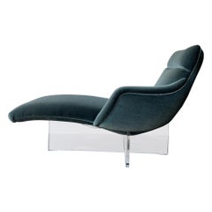 Vladimir Kagan Erica Chaise Lounge Chair aus Mohair