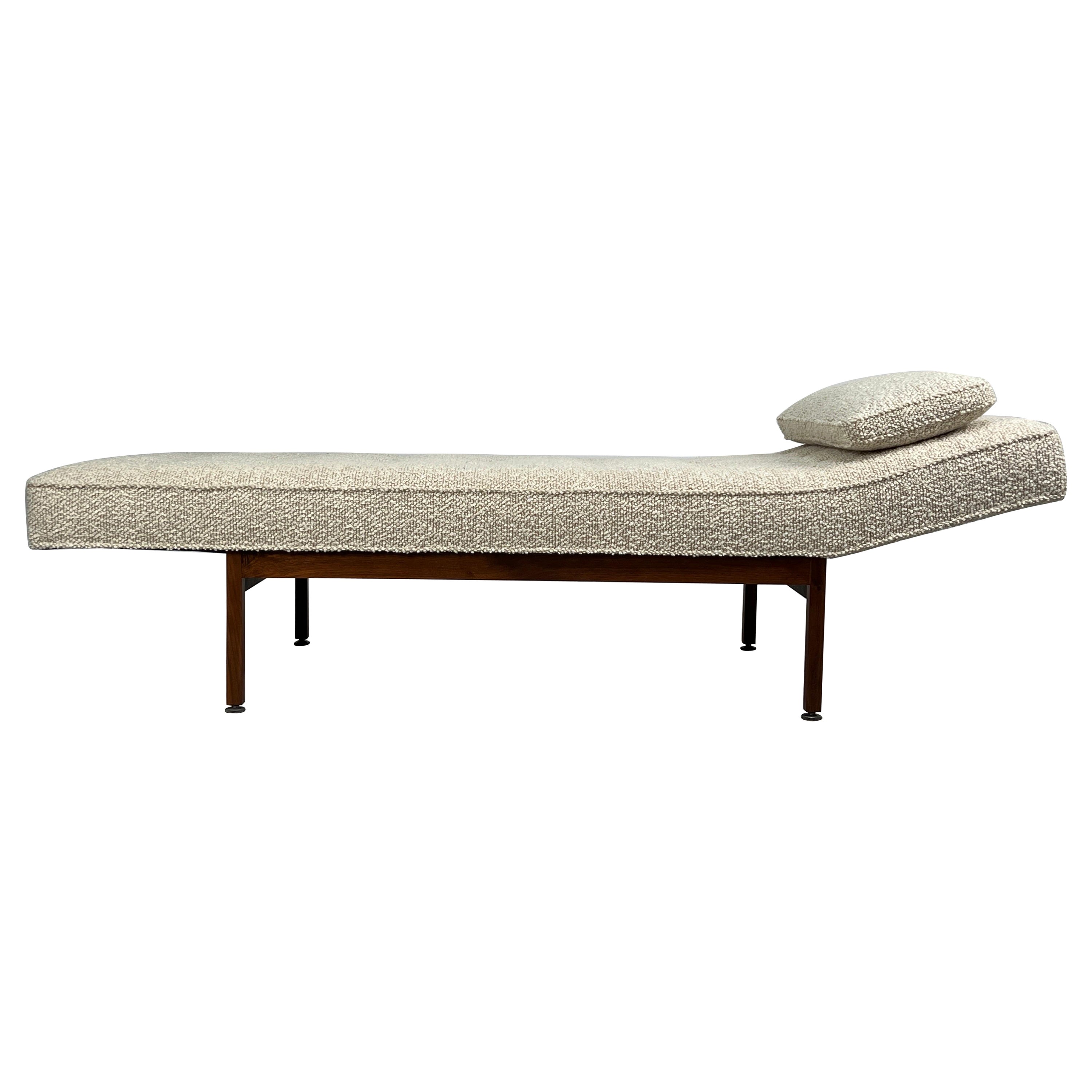 Daybed by Jens Risom  For Sale
