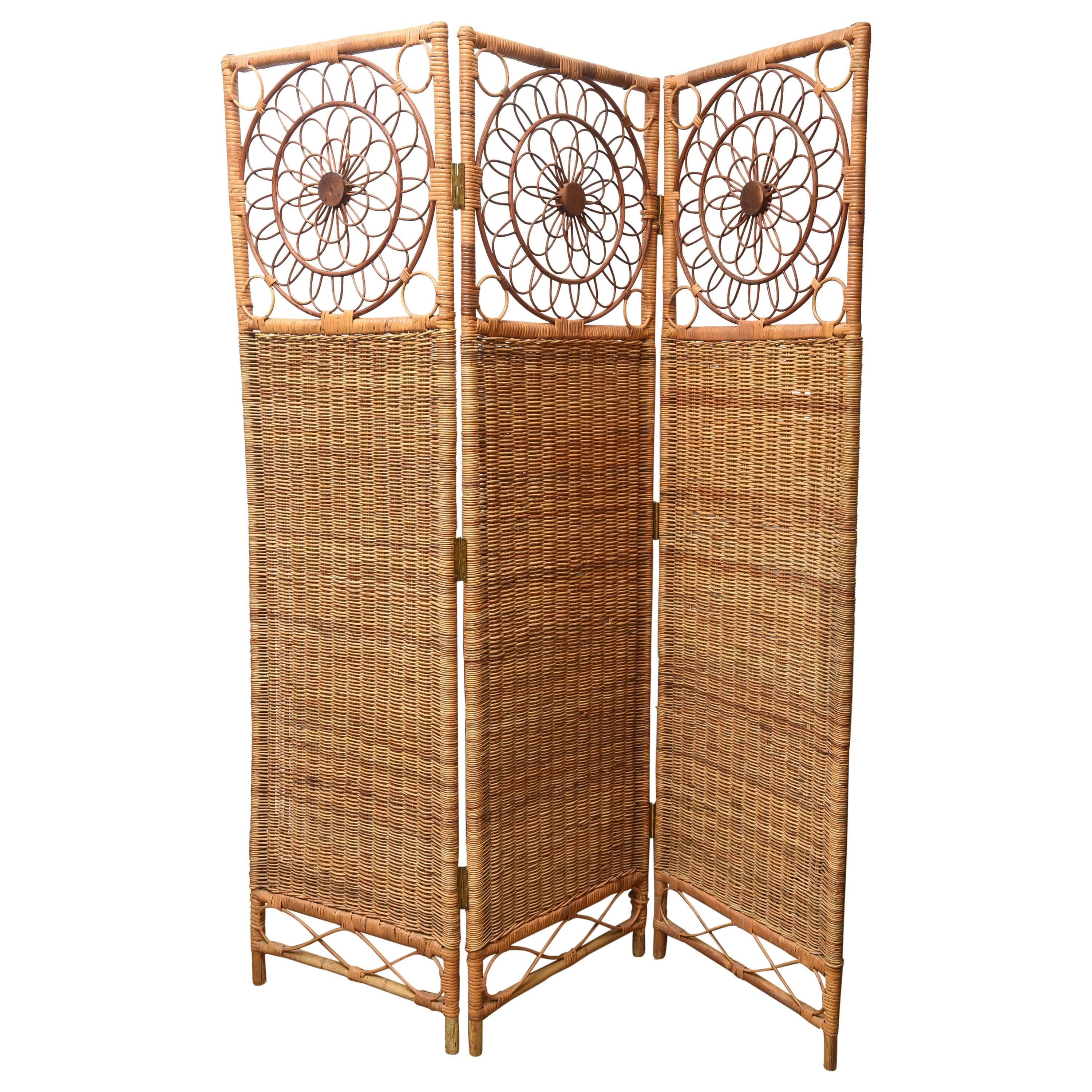 Vintage Three-Panel Rush Bamboo Screen
