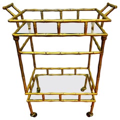 Carrito de bar rodante de metal dorado con imitación de bambú de Chinoiserie Vintage