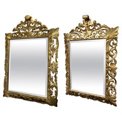 Paire d'anciens miroirs italiens dorés au mercure avec éventail biseauté