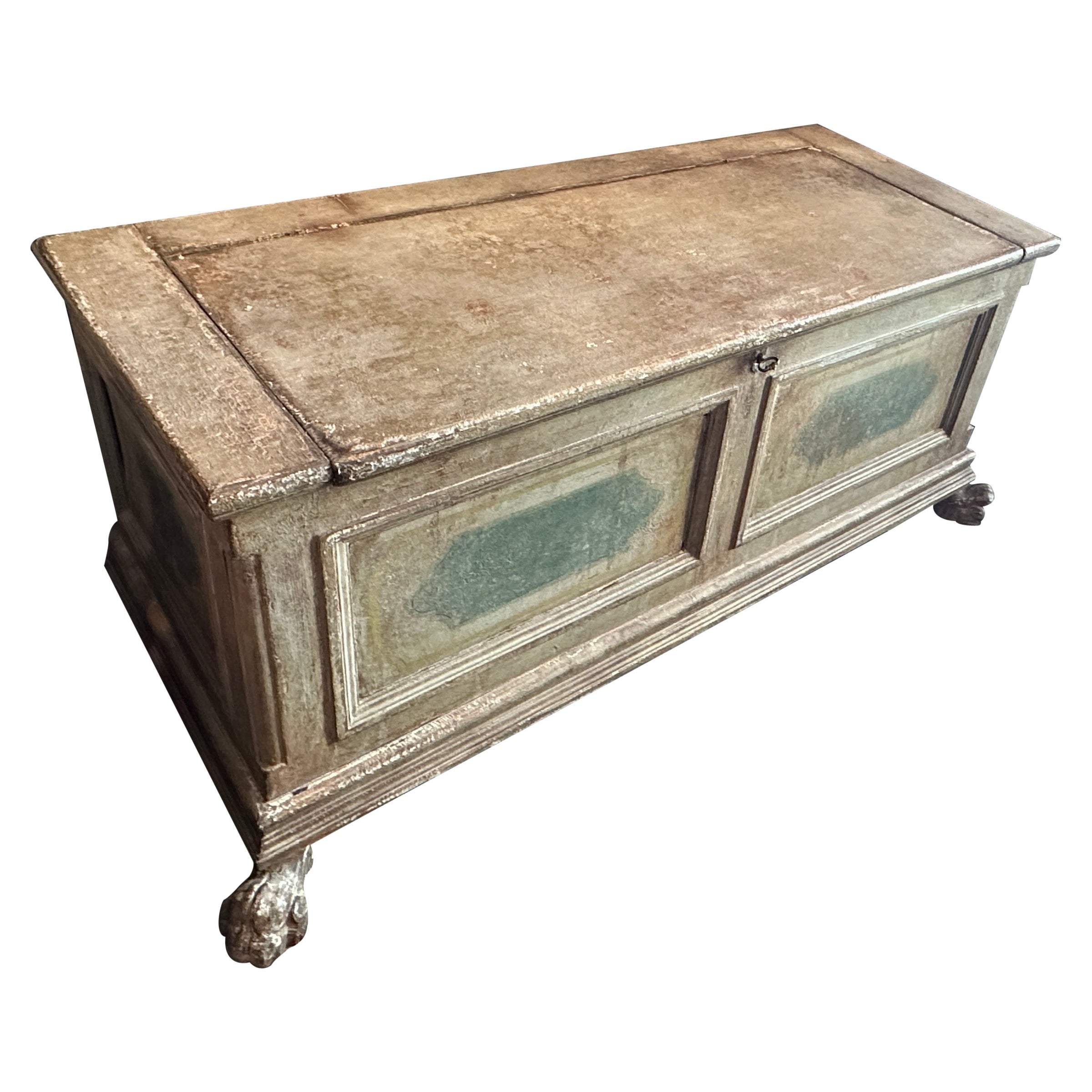 Late 19th Century Green and White Lacquered Wood Florentine Blanket Chest