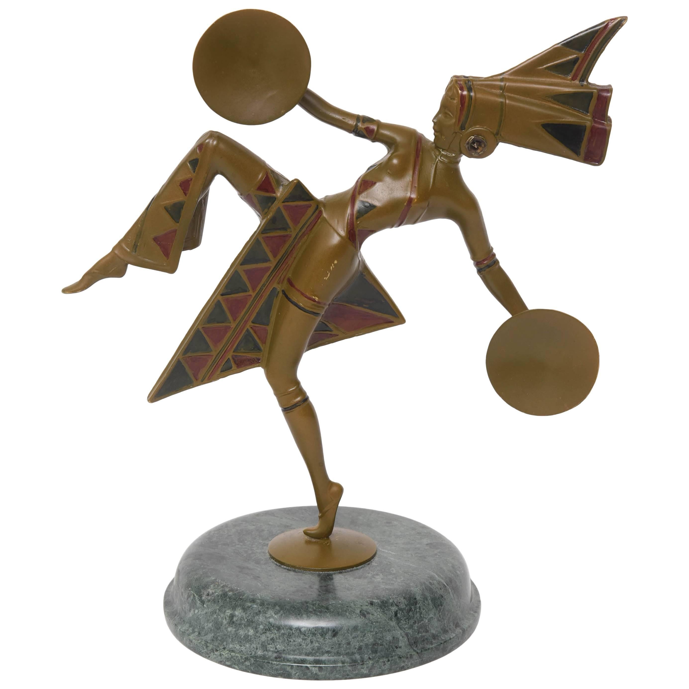 Sculpture en bronze patiné Art Déco d'une « danseuse » par Gerda Gerdago en vente