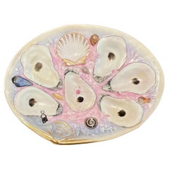 Grande assiette à huîtres américaine ancienne en porcelaine «UPW » rose en forme de palourde, vers 1880