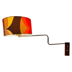 Lampe murale à bras pivotant de l'ère spatiale avec abat-jour à fleurs orange, 1970