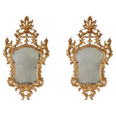 Paire de miroirs italiens du 18ème siècle en bois doré, Louis XV