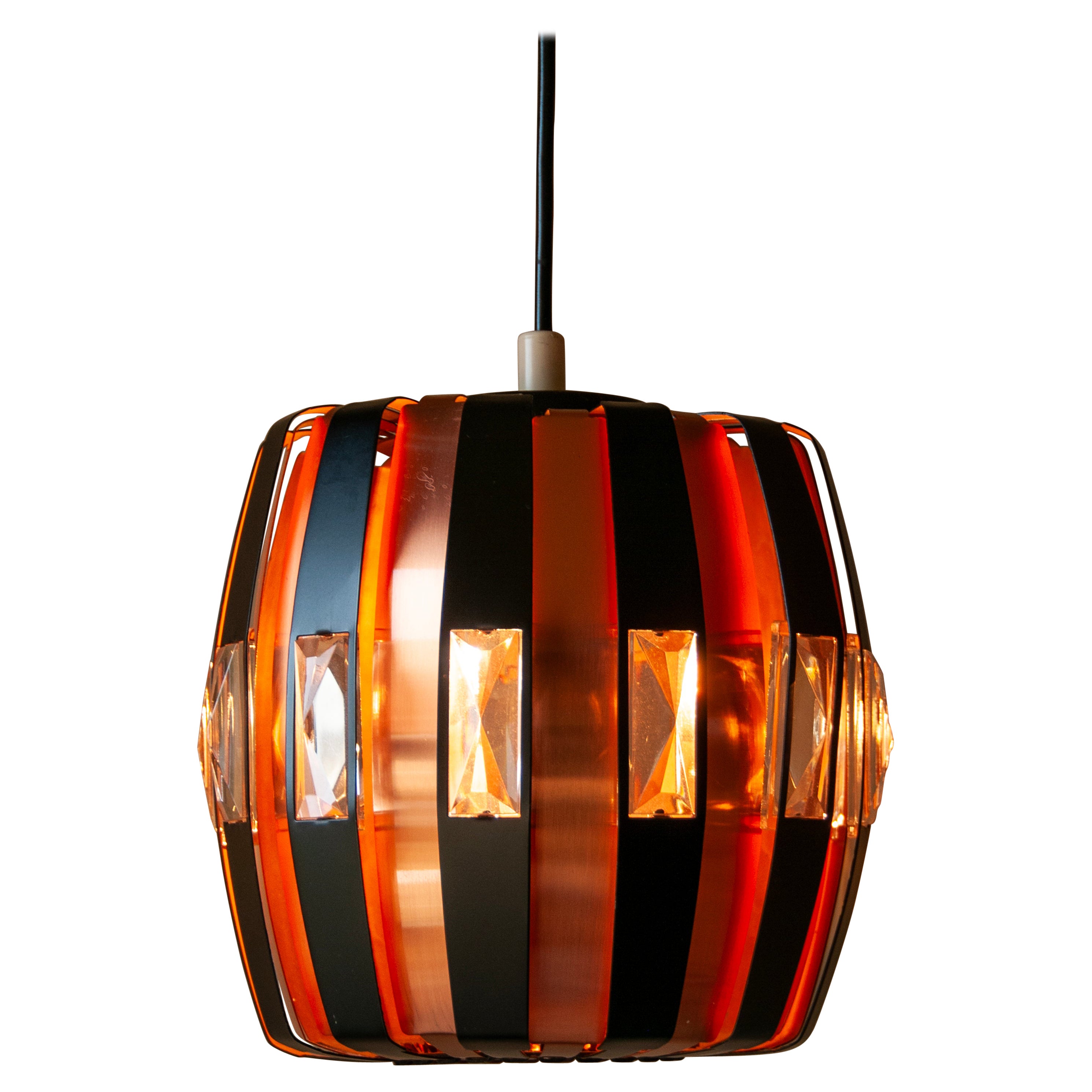 Verner Schou Design : Lampe à suspension en cuivre L20 avec prisme en verre, origine danoise en vente