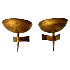Siglo XX Pareja de Apliques de Hierro Dorado Martillado Estilo Du Plantier