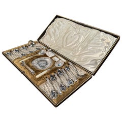 Set von silbernem Teezubehör des frühen 20. Jahrhunderts mit Originalverpackung
