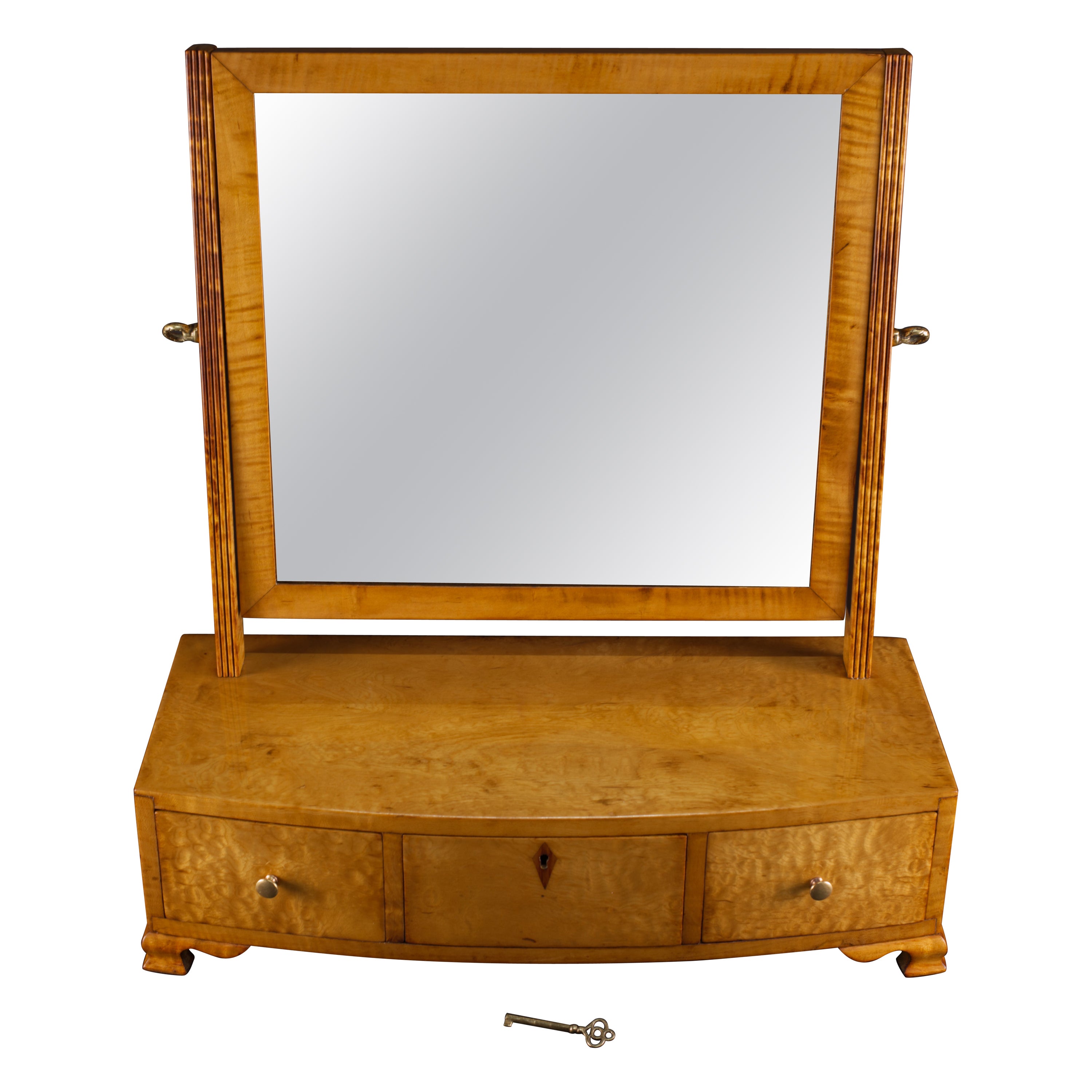 Dressing Table Mirror in highly figured maple. Early 1800s.  For Sale