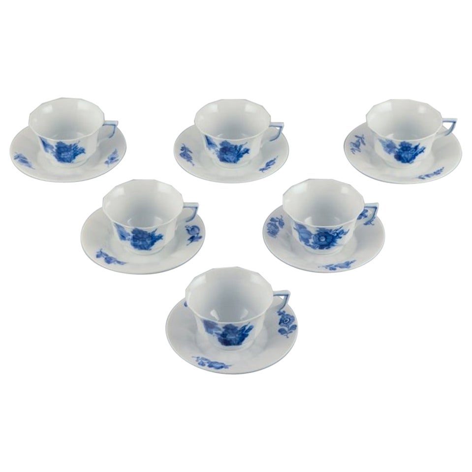 Royal Copenhagen Blue Flower Angular. Set of six coffee cups with saucers.  For Sale